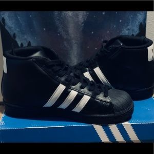 Adidas Pro Model J